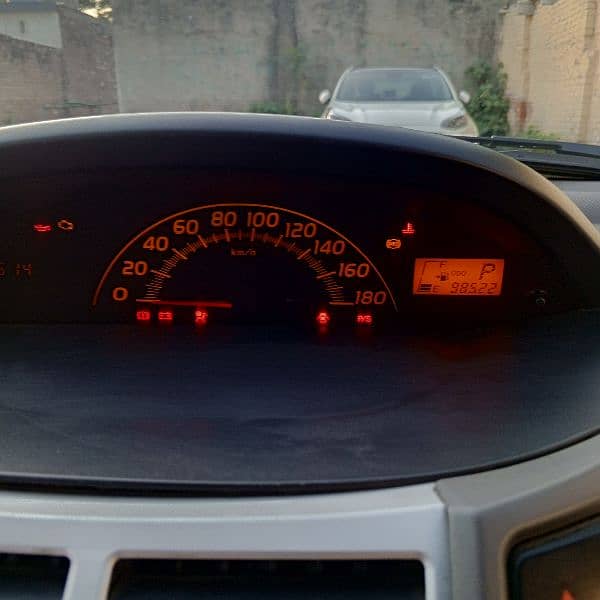 Toyota Vitz 2008 19