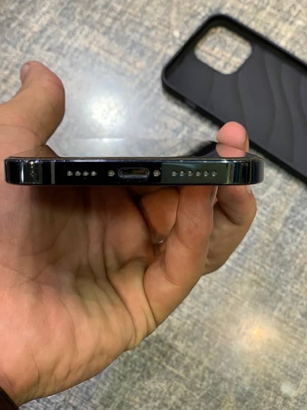 Iphone 12 Pro Max 256 GB NoN Pta Esim time remaning 5