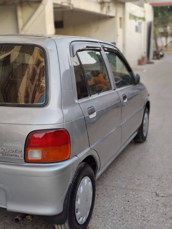 Daihatsu Cuore 2010 original paint factory cng 5