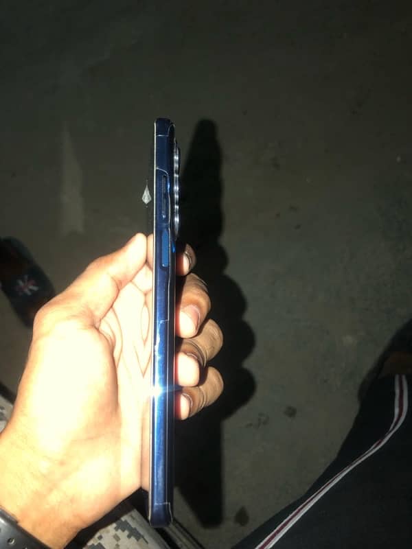 Motorola Edge 2021 5G NON PTA 8/256 2