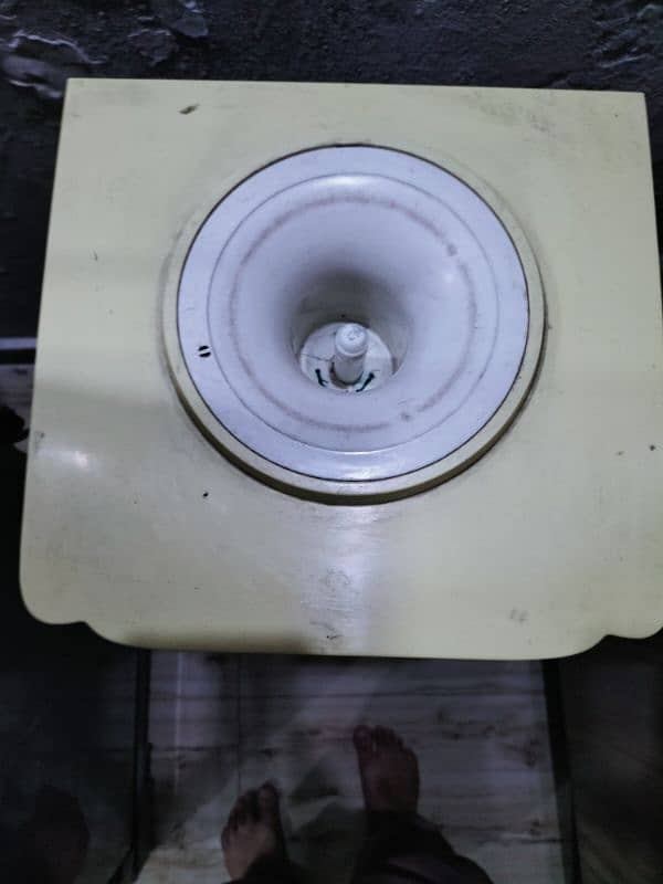 Hot & Cold Water Dispensor for Sale. 1