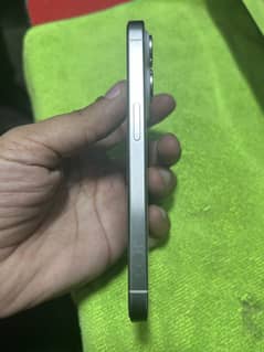 iPhone 15 pro non pta