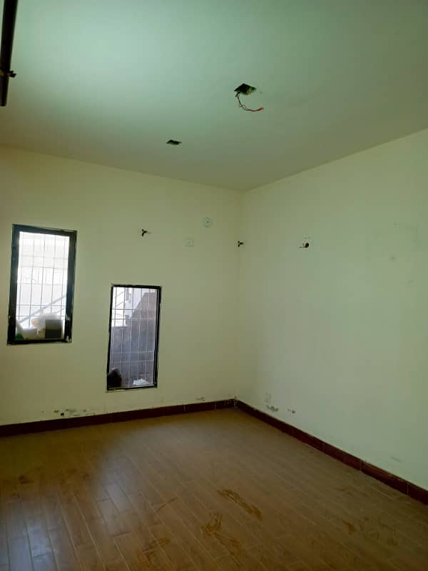 160 Sq Yd Single Story Villa For Sell In Saima Arabian Villas 4