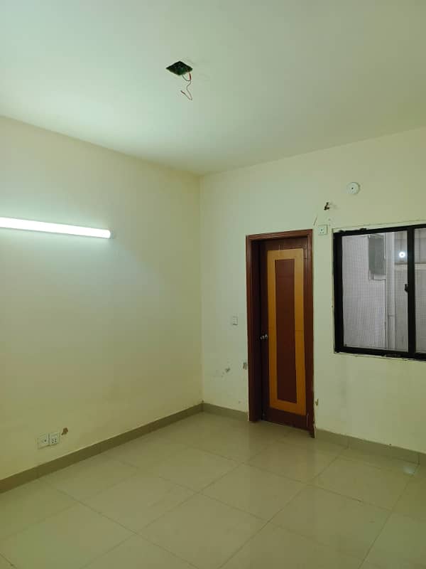 160 Sq Yd Single Story Villa For Sell In Saima Arabian Villas 6
