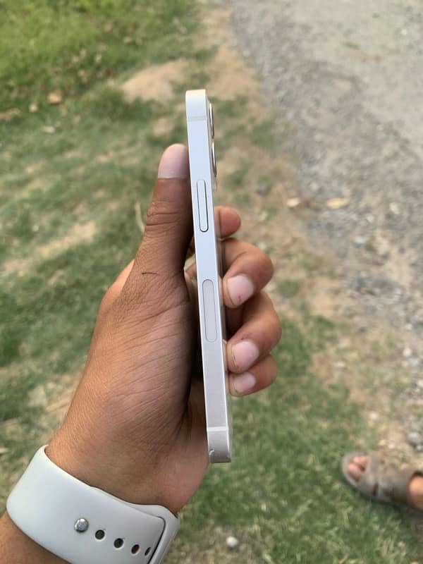 iPhone 12 Mini 0
