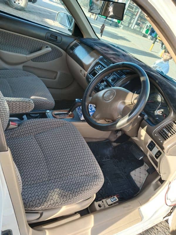 Honda Civic EXi 2005 3