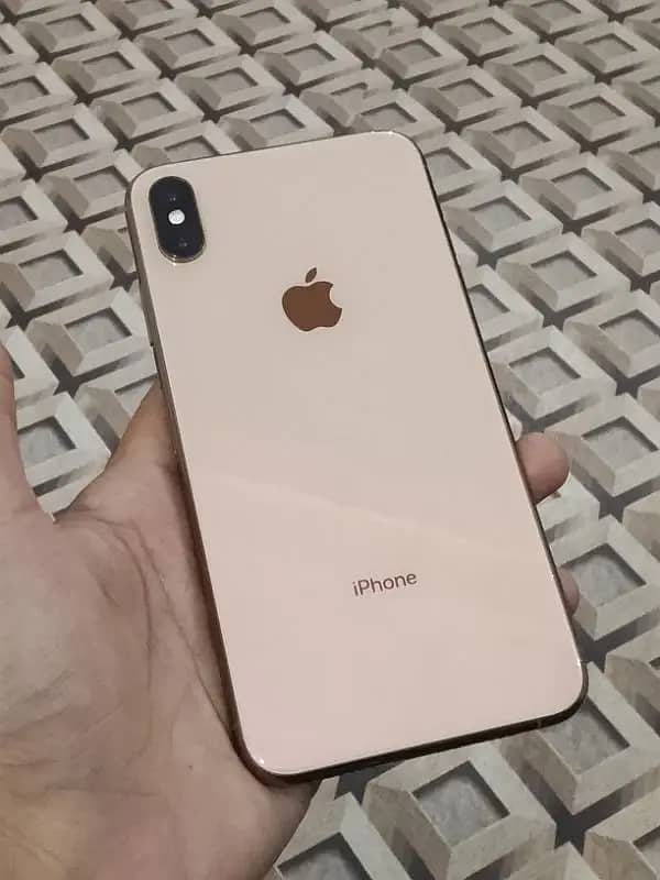 Apple iPhone XS PTA approved With Box Cable 2