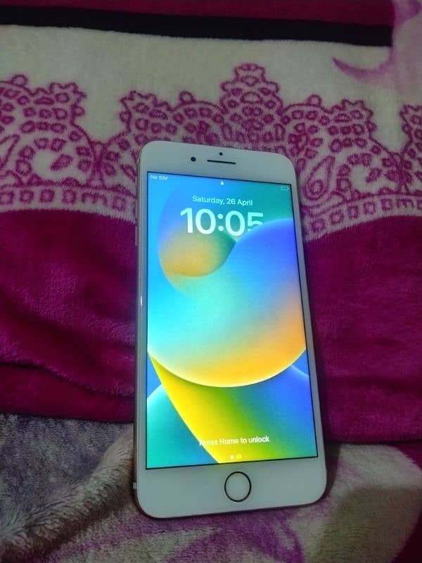 iPhone 8 plus 64 gb jv battery health 100 10/10 condition 1