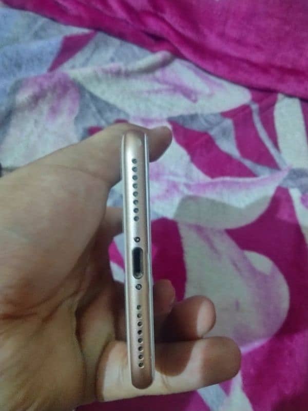 iPhone 8 plus 64 gb jv battery health 100 10/10 condition 2