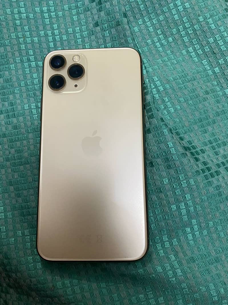 Apple iPhone 11 Pro.  Whatsapp no 03015276179 0