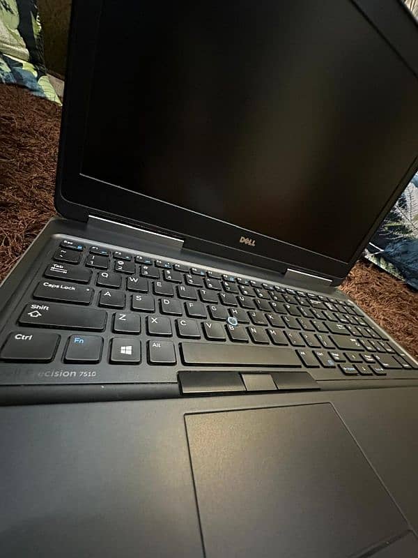 Dell precision 7510 core i7 , 4gb graphics, better than HP Z book 3