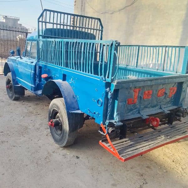 DODGE JEEP 1967. 9