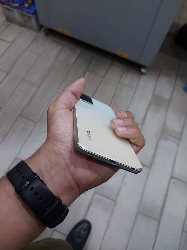 vivo y33T 8/128 sale or exchange 0
