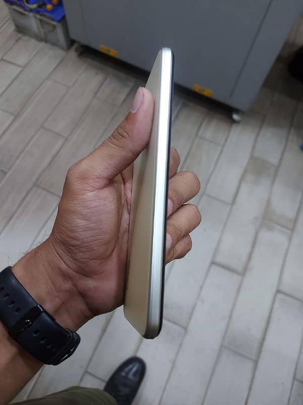 vivo y33T 8/128 sale or exchange 4