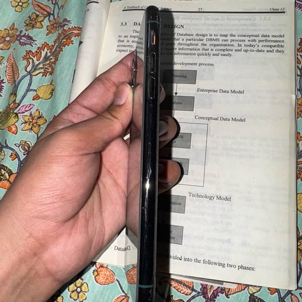 IPhone 11 Pro Max JV (slightly negotiable) 1