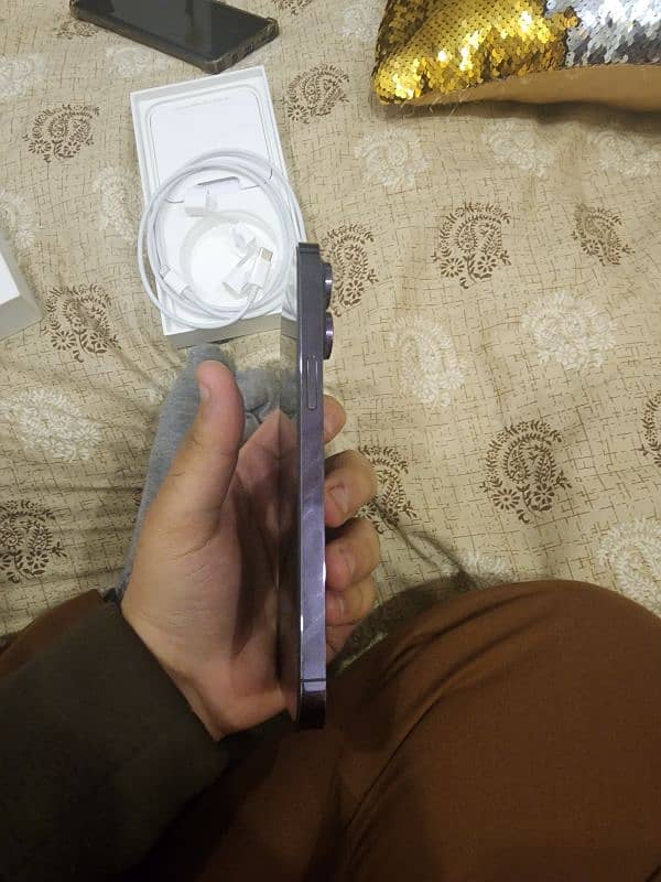 Iphone 14 Pro max Non pta 7