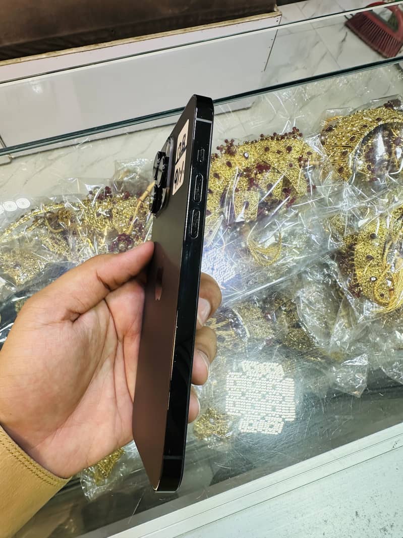 Iphone 14 pro max LLA 6