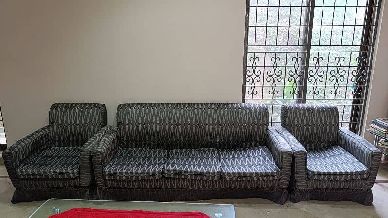 Solid Wood Construction Underneath Sofa Set 3 + 1 + 1  Good Condition 0