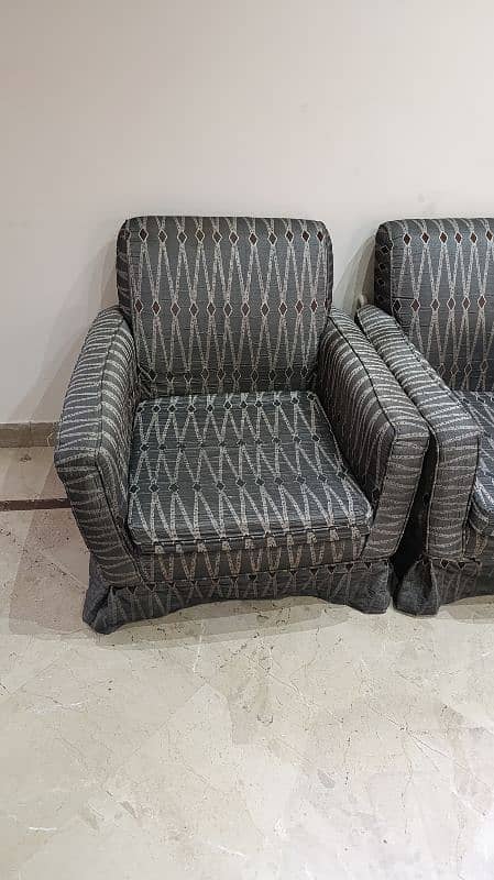 Solid Wood Construction Underneath Sofa Set 3 + 1 + 1  Good Condition 3