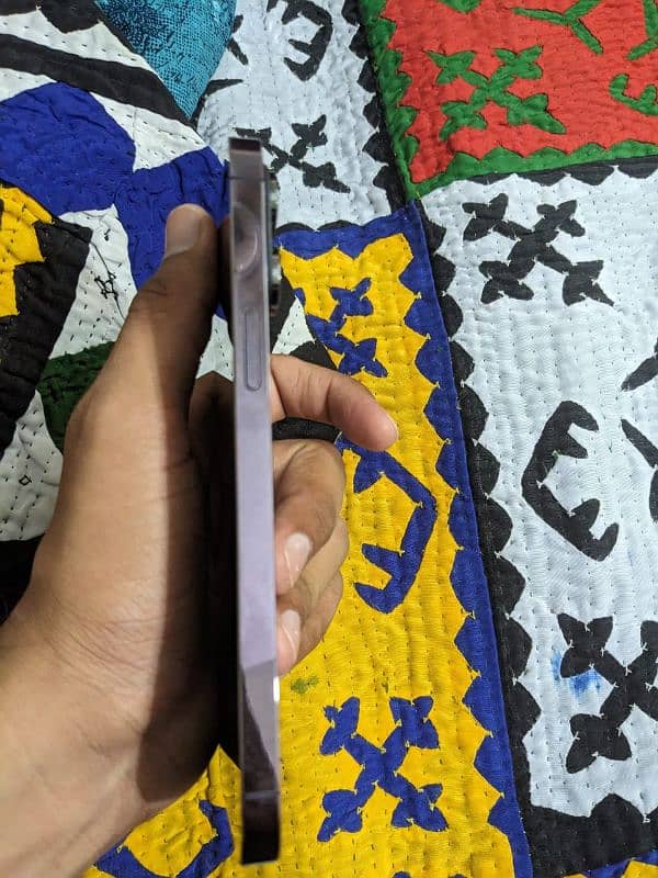 IPHONE 14 PRO MAX 4