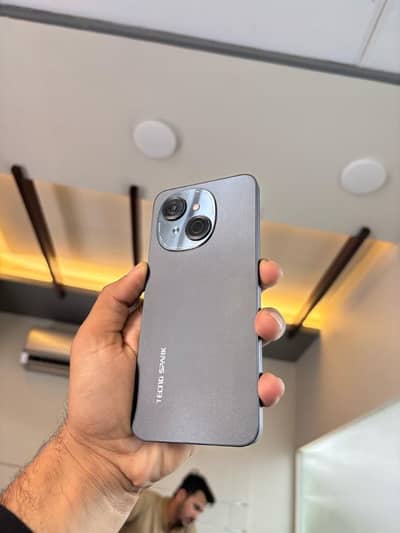 Tecno Spark Go 1