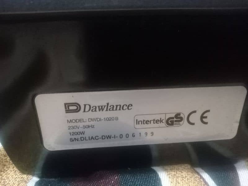 Dawlance iron model # 1020 7