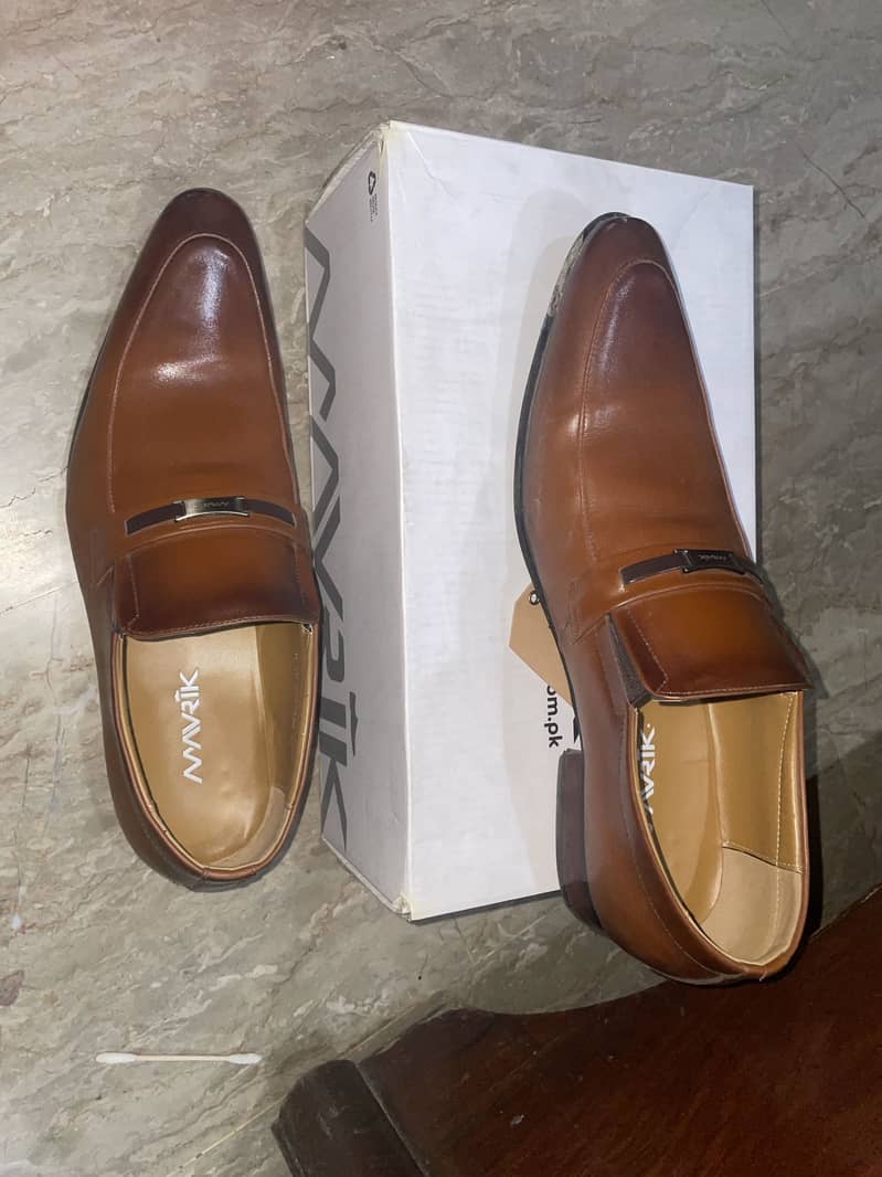 Mavric shose 45 num only one time use 2