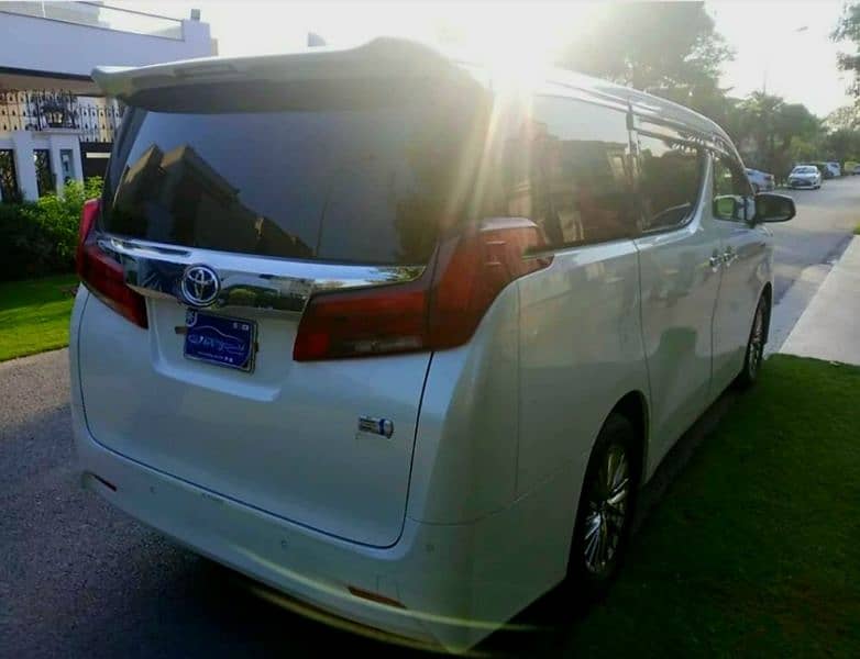 Toyota Alphard Hybrid 2500 CC , Model 2019 /2025  7 Seater 3