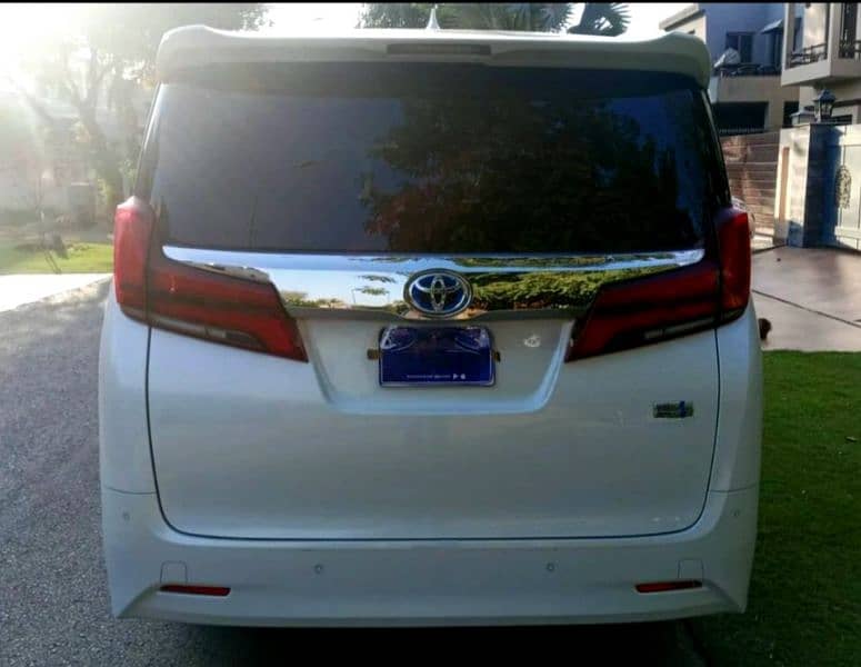Toyota Alphard Hybrid 2500 CC , Model 2019 /2025  7 Seater 5