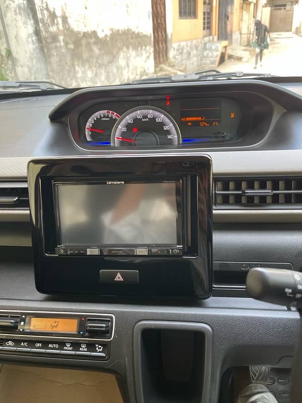 Suzuki Wagon R 2025 1