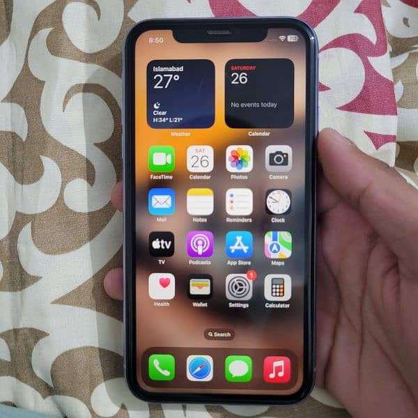 Iphone 11 jv Excellent contion10/10 Contact Whtsapp (03195309996) 3