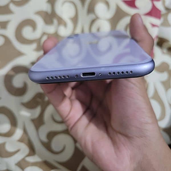 Iphone 11 jv Excellent contion10/10 Contact Whtsapp (03195309996) 5