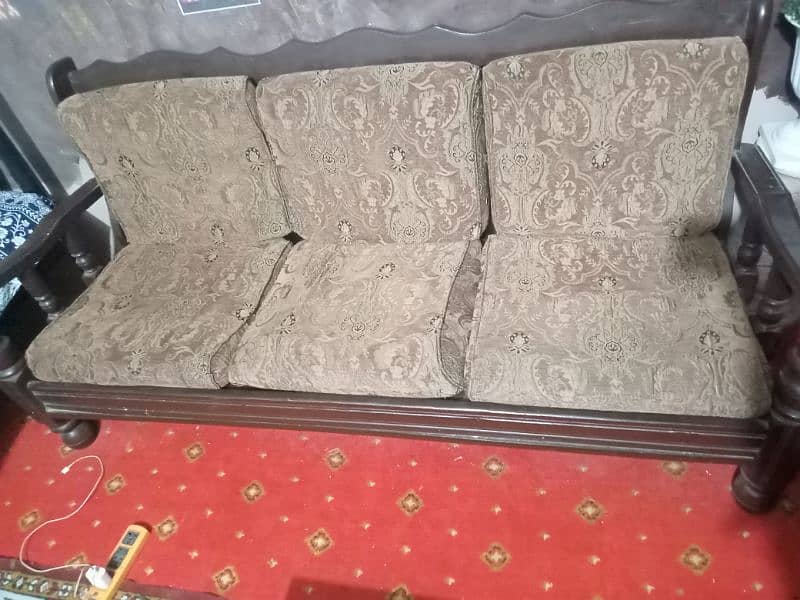 wood sofa for sell 1