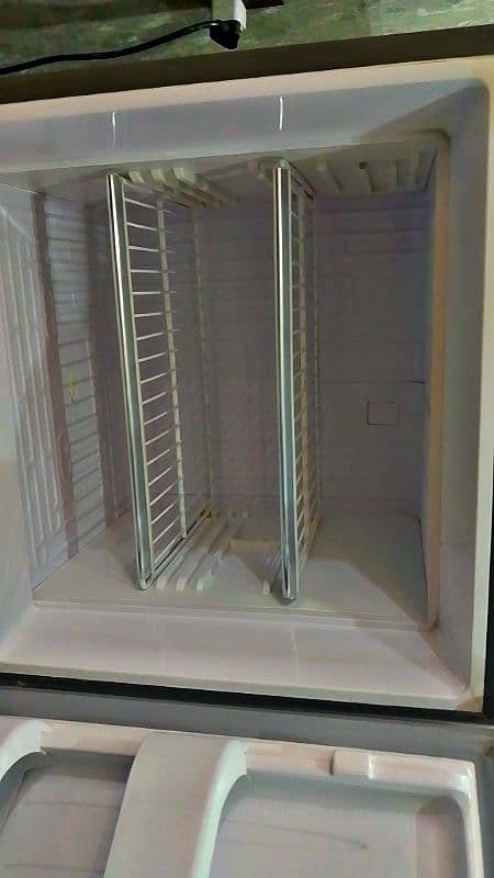 Refrigerator 12 cubic 7