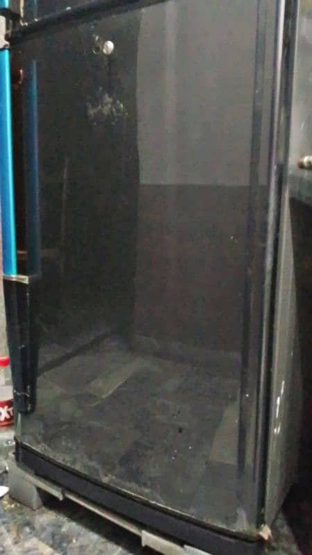 Refrigerator 12 cubic 10