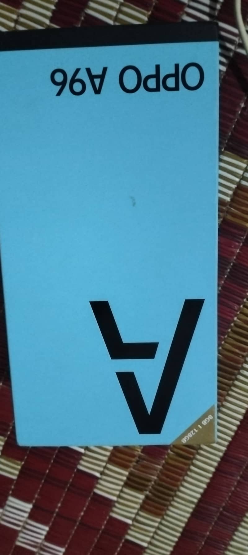 Oppo A96 0