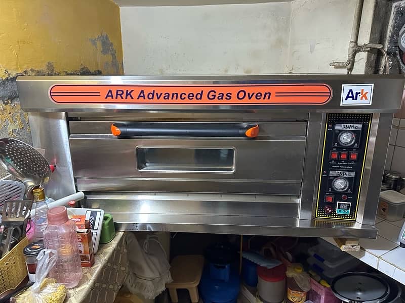 ARK Deck Oven like new 125000 3