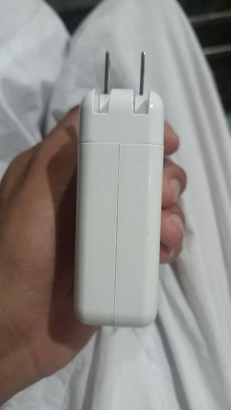 macbook 96W USB-C Power Adapter 4