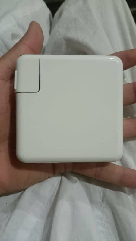 macbook 96W USB-C Power Adapter 7