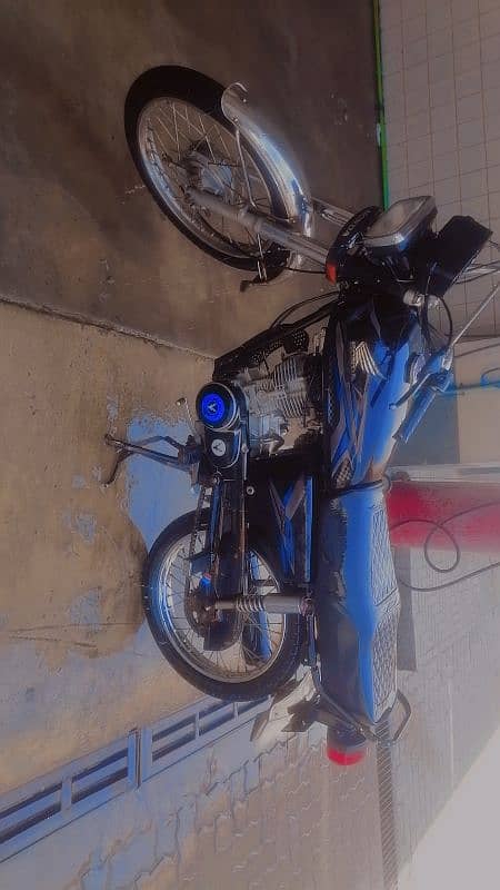 ganiun honda 125 he. . kagaz wagera sab clear he. . 1