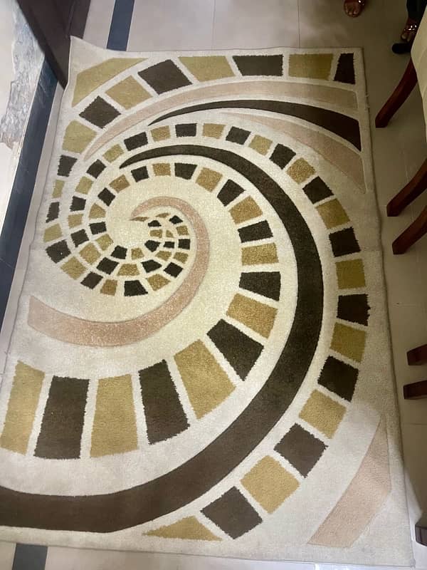 Carpet 7 by 5 feet for sale 0