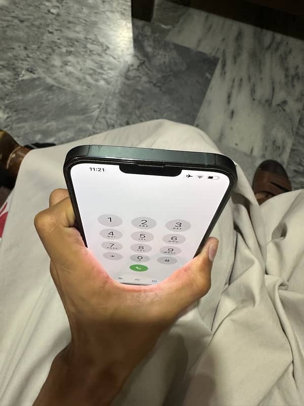 Iphone 13 pro max Non PTA 85 health 5