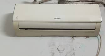 Orient 1 Ton AC