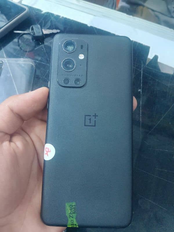 one plus 9pro 10/10conditon 12/ 256 no open no repair without charger 2