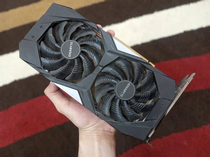 Gigabyte RX 5500xt 8gb GPU AMD Radeon 7