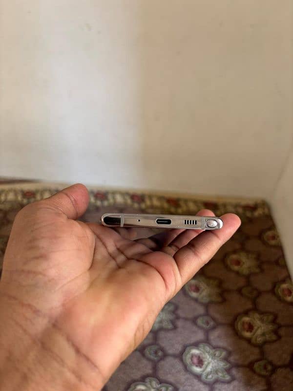 Samsung note 10 single sim 4