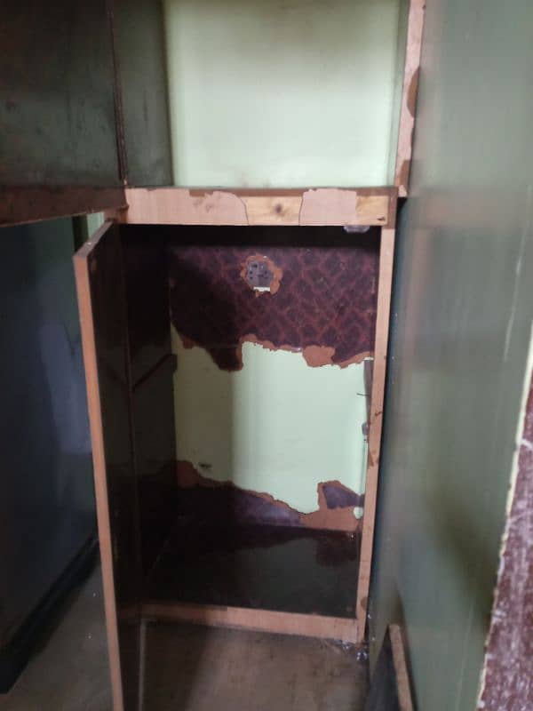 cabinet 3