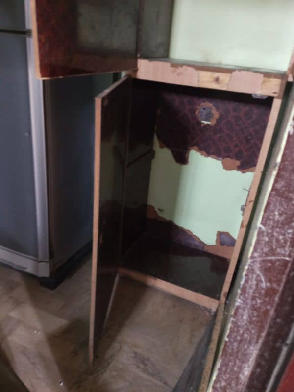 cabinet 6