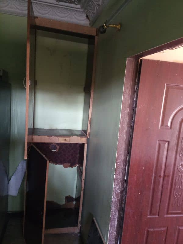 cabinet 7