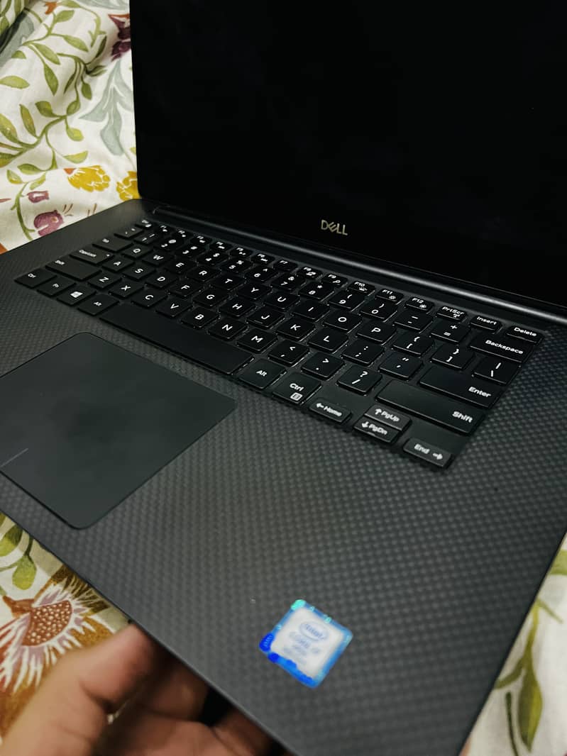 Dell Precision 5540 2